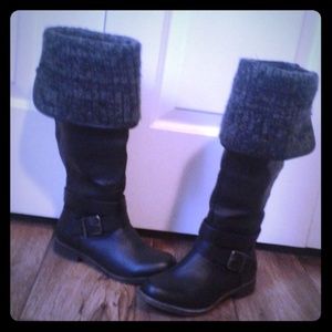 Just Fab black boot with gray fold over